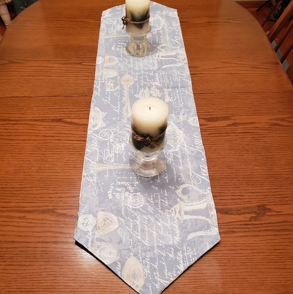 Linen Table Runner